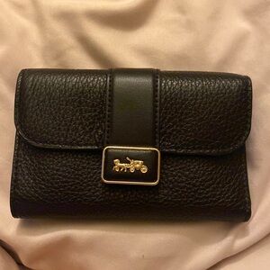 Coach Medium Grace trifold Wallet Pebble Leather